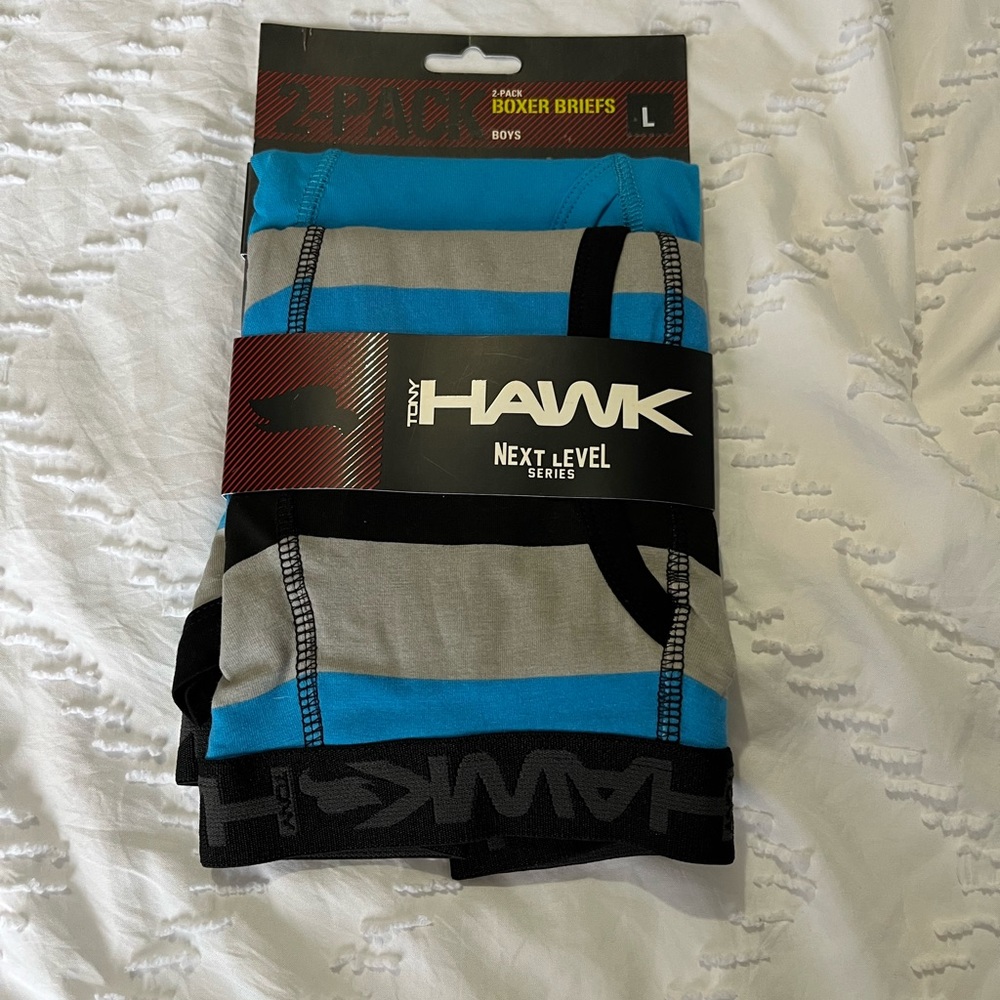 Boys NWT Tony Hawk Boxer briefs size L